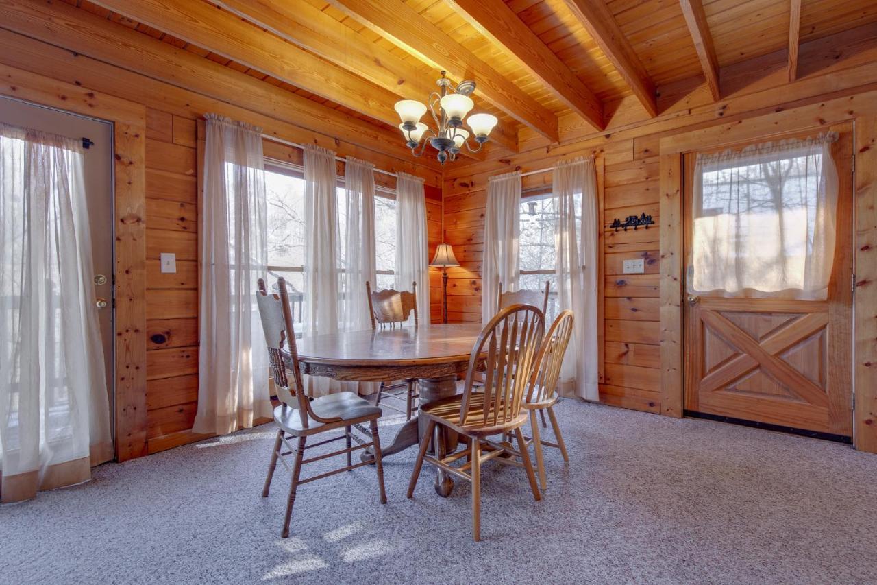 Wildwood Cove, 2 Bedrooms, Fireplace, Wifi, Jetted Tub, Hot Tub, Sleeps 6 Sevierville Exterior photo