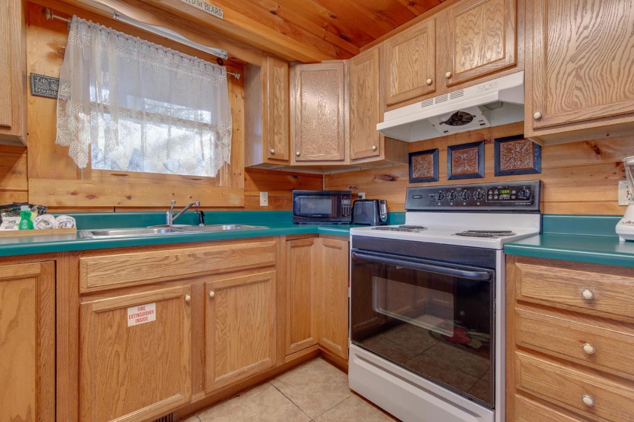Wildwood Cove, 2 Bedrooms, Fireplace, Wifi, Jetted Tub, Hot Tub, Sleeps 6 Sevierville Exterior photo