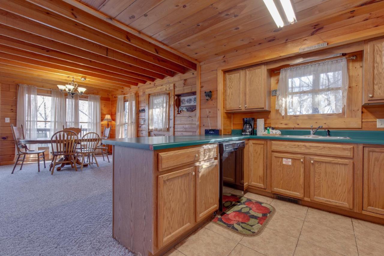 Wildwood Cove, 2 Bedrooms, Fireplace, Wifi, Jetted Tub, Hot Tub, Sleeps 6 Sevierville Exterior photo